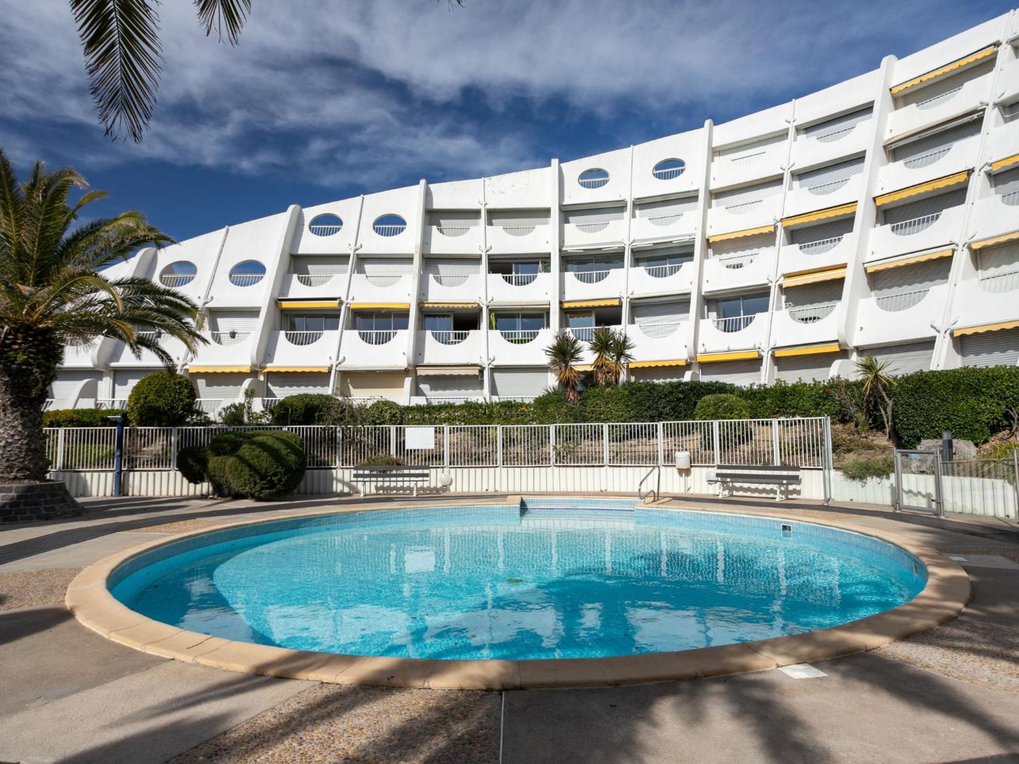 Apartment La Calypso-6 By Interhome ลา กร็องเดอ-ม็อต ภายนอก รูปภาพ